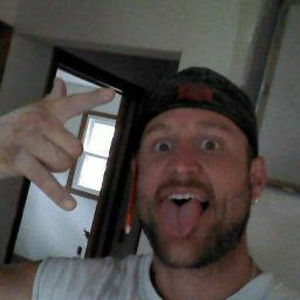 Meet your Posher, Derek